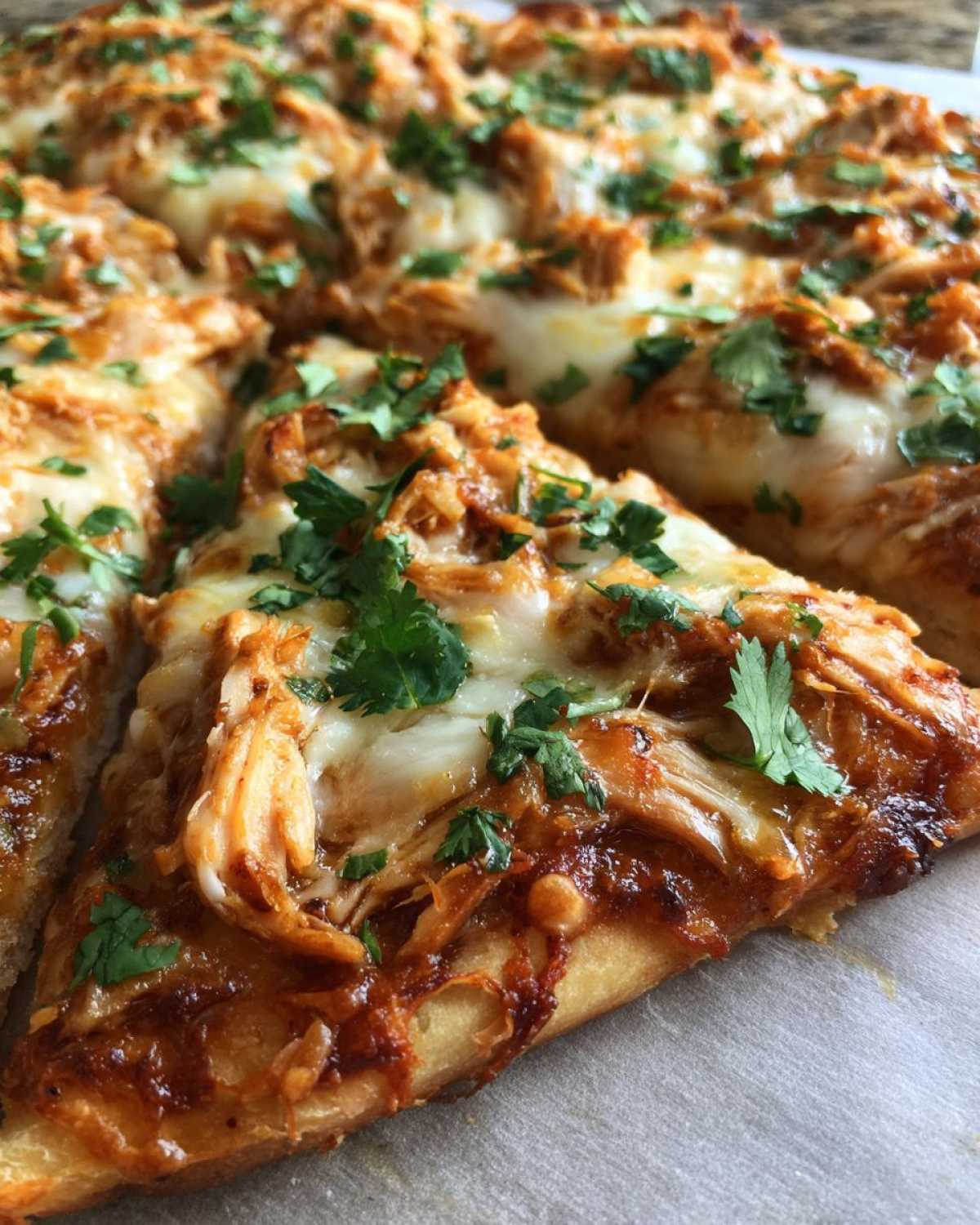 BBQ Chicken Flatbread Pizza - detail 2