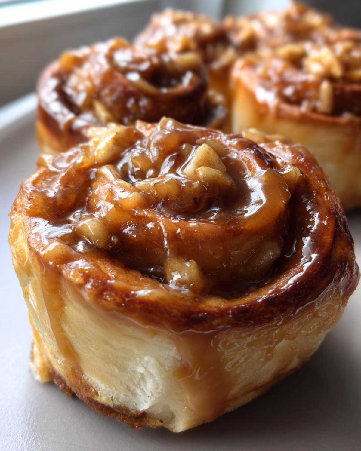 Caramel Apple Cinnamon Rolls - detail 4