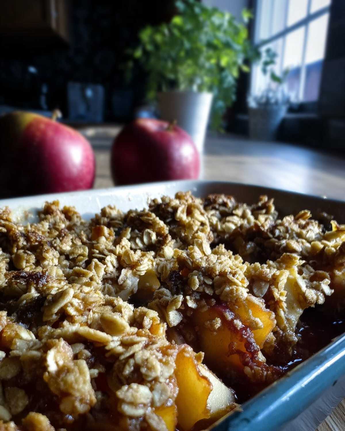 Harvest Apple Crisp - detail 1