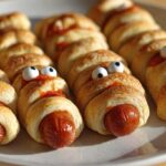 Mummy Hot Dogs (Easy Halloween Snack)