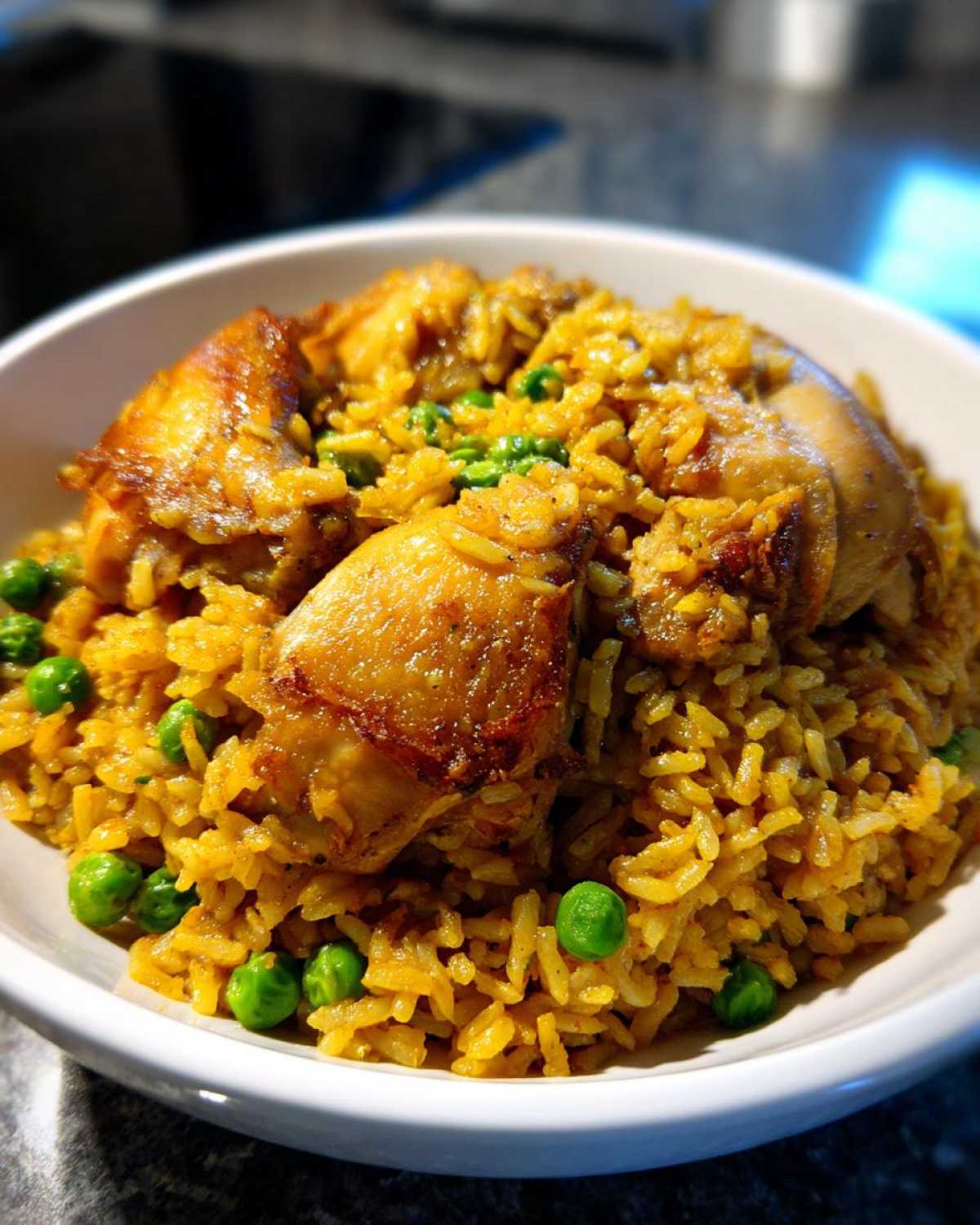 One-Pot Chicken and Rice (Arroz con Pollo) - detail 4