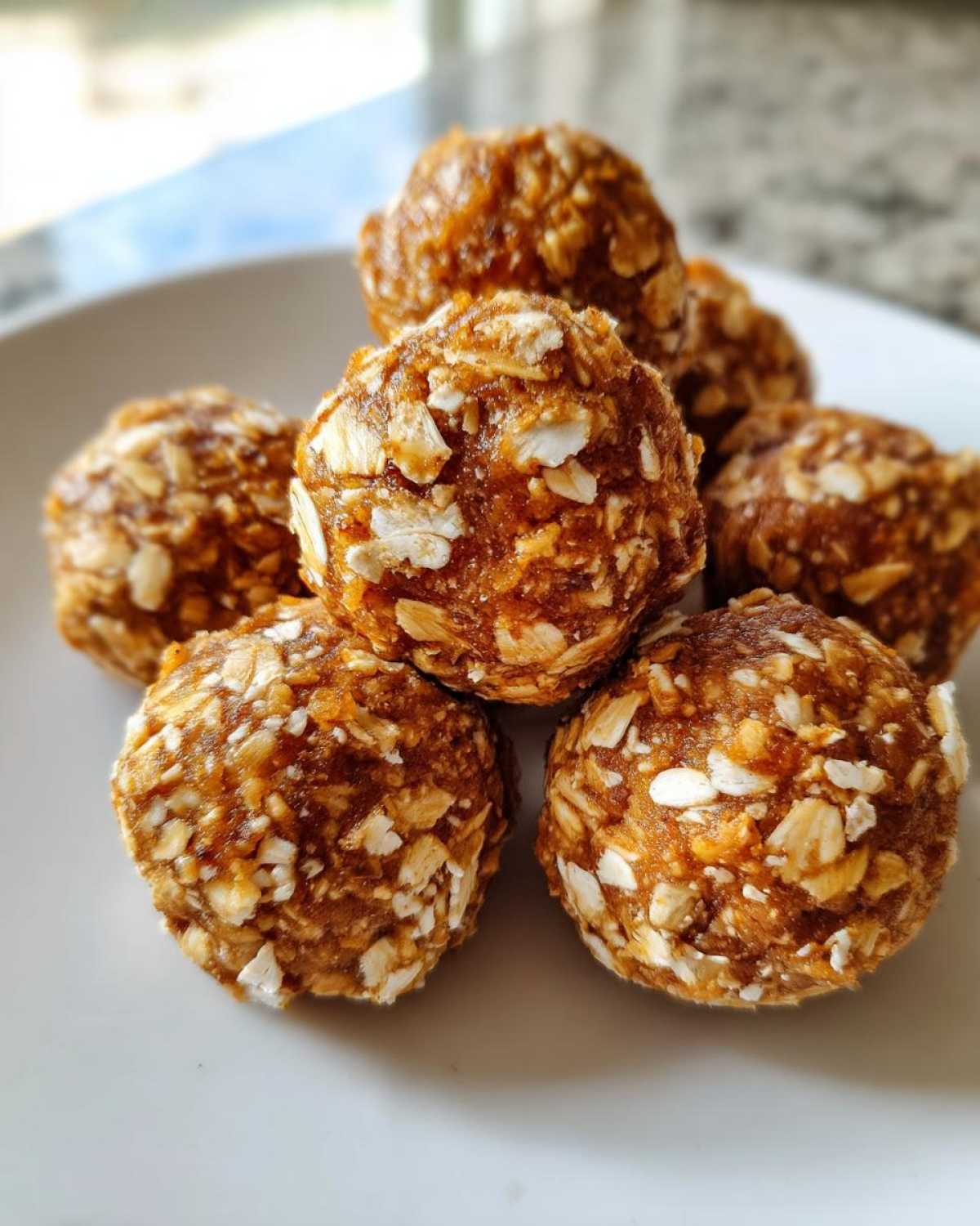 Pumpkin Spice Energy Balls - detail 2