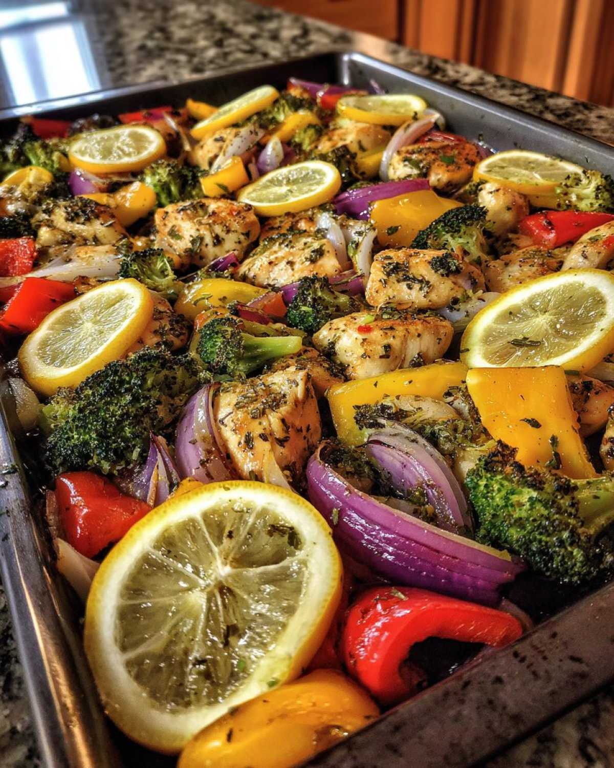 Sheet Pan Lemon Garlic Chicken & Veggies - detail 1